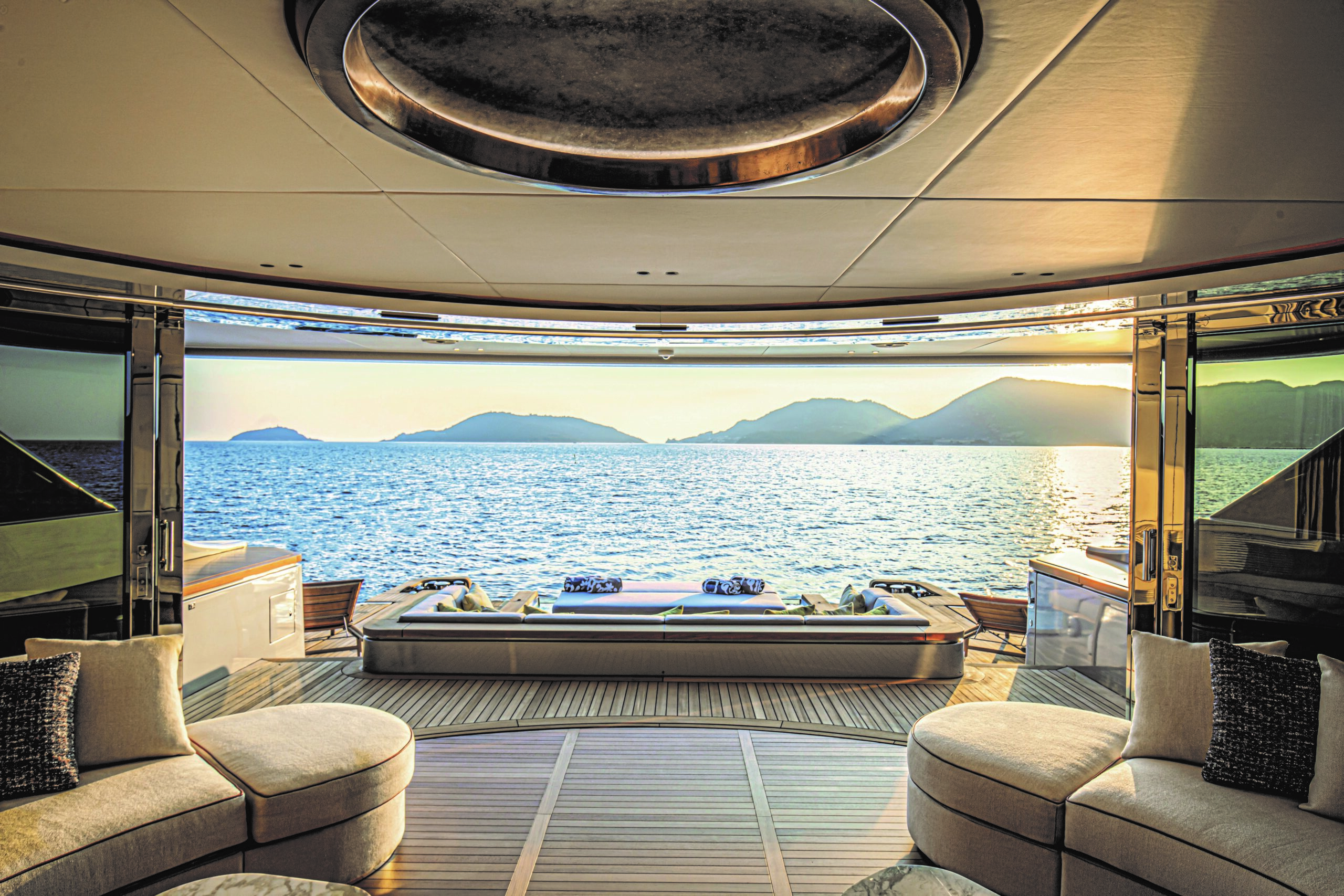  VITTORIA FRIGERIO & BENETTI YATCHS