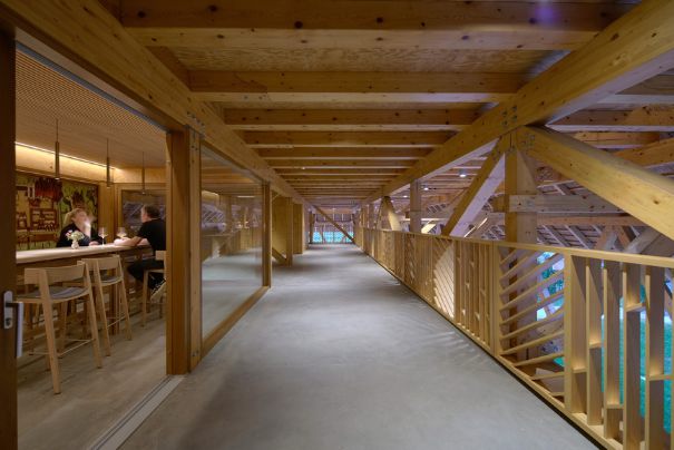  Ideal Work: creando superficies continuas para el interior contemporáneo